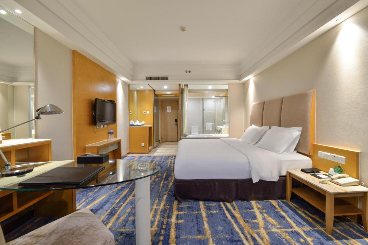 Bayshore Hotel Dalian Exterior photo
